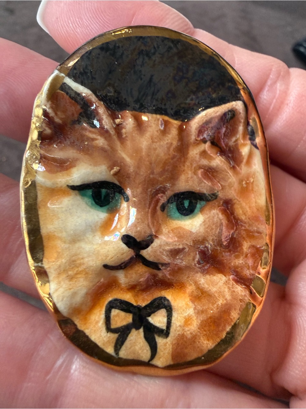 VTG Hand Painted Clay Cat Earrings Ginger Tabby Green Eyed Portrait 2”Lx1.5W - Picture 6 of 9